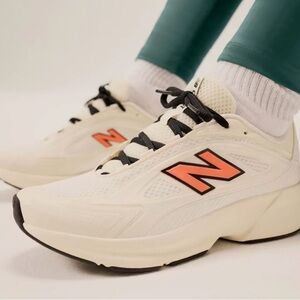 New Balance CTLYST Cream Sneakers with Coral & Black Accents, Women’s 11W